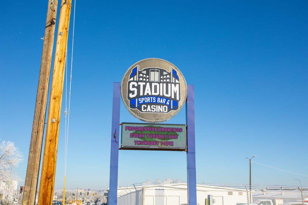 Stadium Sports Bar & Casino